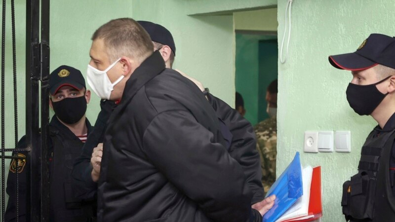 14 prizonieri politici, eliberați în Belarus. Printre ei, Serghei Țihanovski și jurnalistul RFE/RL Igor Karnei