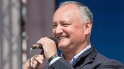 Președintele Igor Dodon a promulgat controversatul pachet de reforme fiscale