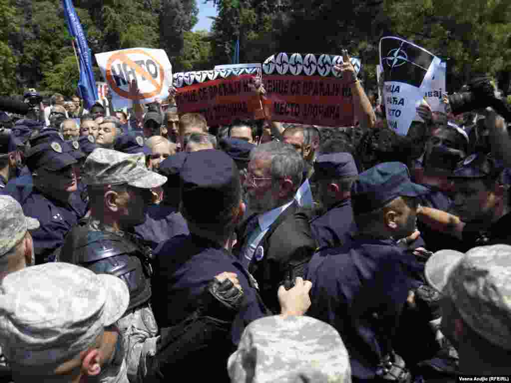 Protesti SRS-a protiv NATO-a, Beograd, 13. juni, Foto: RSE/Vesna Anđić