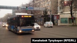 Пассажирский автобус в Алматы. Иллюстративное фото.