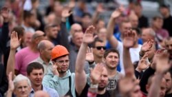 Бастующие работники "Беларуськалия"