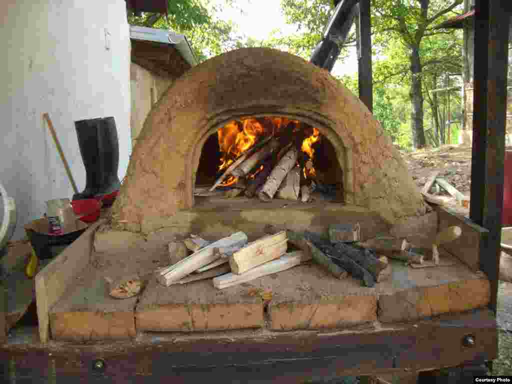 Fotografije: Ankica Barbir Mladinović i arhiv Eko sela Blatu&scaron;a