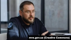 Як повідомив Артур Добросердов, Уповноважений з питань зниклих безвісти за особливих обставин, серед зниклих переважають військовослужбовці сектору безпеки й оборони