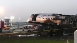 Autoritățile ruse fac publice imagini cu avionul distrus de flăcări