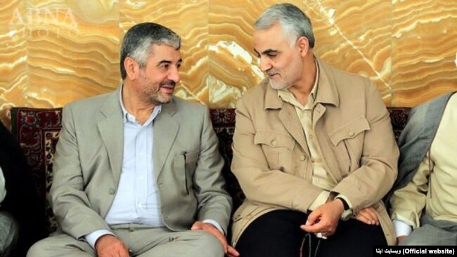 Mohammad Ali Jafari (left) and Qasem Soleimani (file photo)