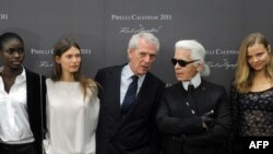 Оьрсийчоь -- Немцойн гоьвалла бедарийн дизайнер, фотограф Лагерфельд Карл а, Пирелли Групп компанин куьйгалхо Провера Трончетти Марко а, Москох, 30Лах2010