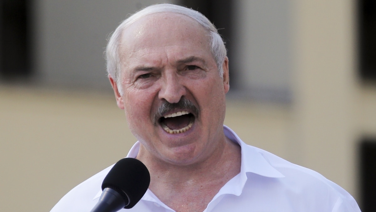 lukashenko-belarusy-zakryvaet-granicu-s-litvoy-i-polyshey-s-ukrainoy-usilivaet Лукашенко: Беларусь закрывает границу с Литвой и Польшей, с Украиной - усиливает