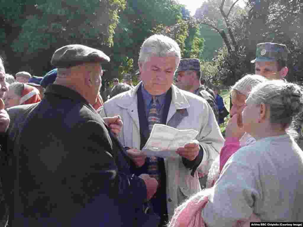 Proteste la Chişinău, 3 octombrie 2000