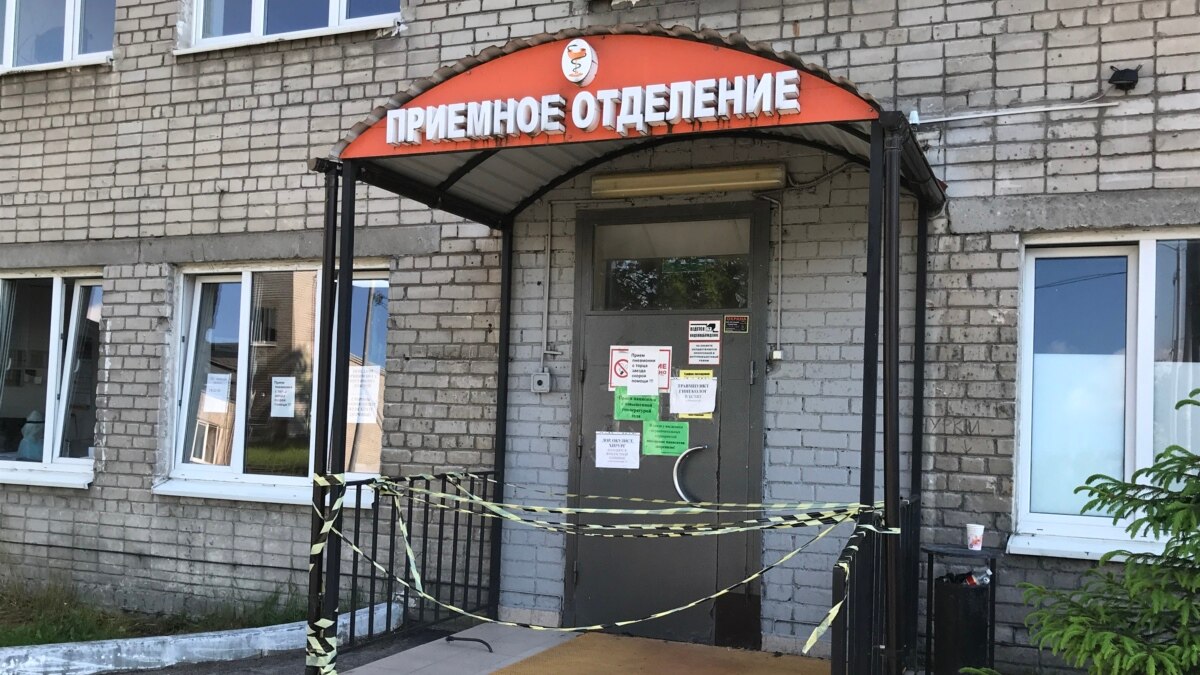 В Барнауле пятеро врачей уволились из-за невыплаты зарплаты