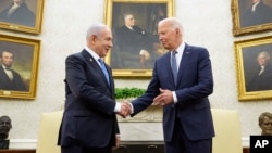 ისრაელის პრემიერ-მინისტრი ბენიამინ ნეთანიაჰუ (მარცხნივ) და აშშ-ის პრეზიდენტი ჯო ბაიდენი. ვაშინგტონი, 25 ივლისი, 2024.