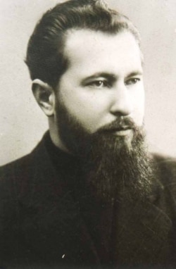 Теодор Юрій Ромжа (1911–1947) – єпископ Мукачівської греко-католицької єпархії, вбитий радянським режимом