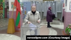 Imagine de la o secție de votare din ziua așa-numitelor alegeri din regiunea transnistreană, 30 noiembrie 2025