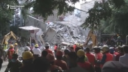 Стотици жртви во силен земјотрес во Мексико