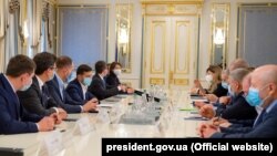 Встреча Владимира Зеленского с лидерами крымскотатарского народа