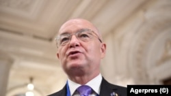 Emil Boc a inițiat în 2011 un proiect de reformă administrativ - teritorială, nefinalizat.