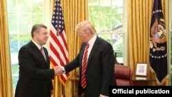 Дональд Трамп (у) һәм Гиорги Квирикашвили