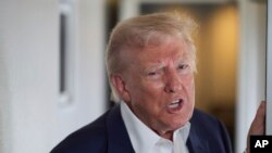 Predsjednik Sjedinjenih Država Donald Trump, 25. april 2025.
