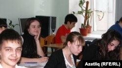 Сарытаудагы татар гимназиясе укучылары