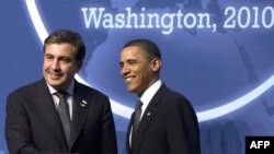 Georgian President Mikheil Saakashvili (left) with U.S. President Barack Obama at the Nuclear Security Summit in Washington on April 12