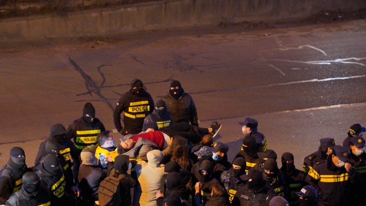 The leader of the Georgian opposition has been arrested. Reuters: