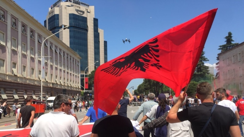 „Илинден“ - На пописот во Албанија етничката и верска припадност да биде задолжителна