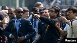 د فوټبال نامتو ستوری لیونیل مسي د کلکتې د سالټ لېک په لوبغالي کې