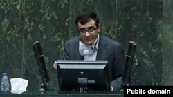Iran - Head pf Parliament Research Center addressing the chamber. May 31, 2020