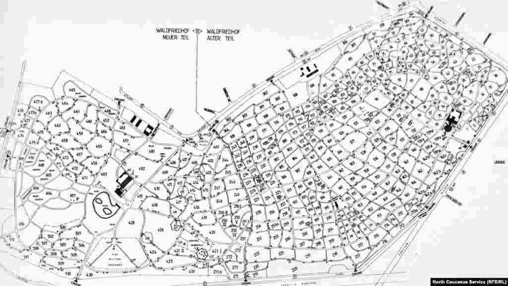 Məzarlığın planı, müsəlman sektoru 271 və 271a nömrələri ilə nişanlanıb.