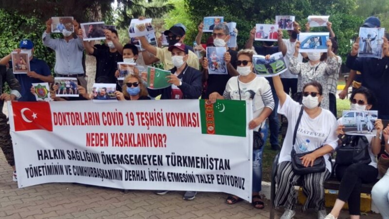 Türkmenistanyň iki raýaty Stambuldaky türkmen konsullygynyň golaýynda tussag edildi