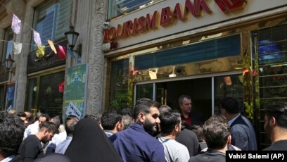 Is The Government Boosting The Dollar In Iran To Make Money - 