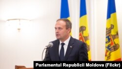 Președintele Parlamentului, Andrian Candu la inaugurarea noilor miniștri în guvernul Filip remaniat