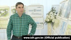 Turkmenistan. President Gurbanguly Berdimuhamedov inspects the construction objects in Ashgabat.