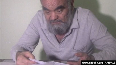 Qizlarning keng ekranli erotik fotosuratlari