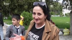 "То замоне аз пой наафтем, ба назди табиб намеравем"