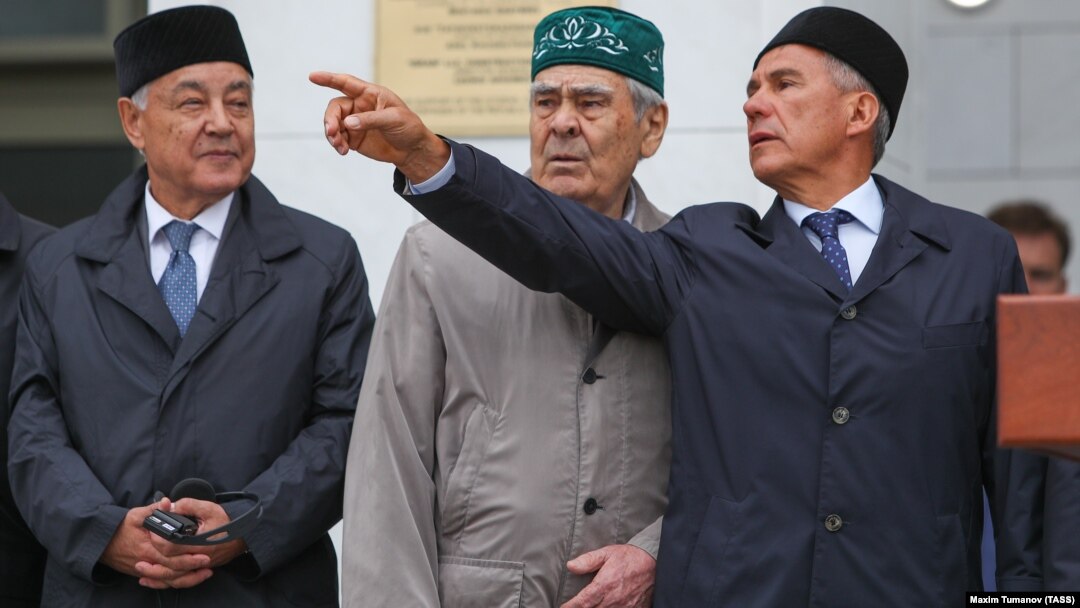 Сулдан: Фәрит Мөхәммәтшин, Миңтимер Шәймиев, Рөстәм Миңнеханов 