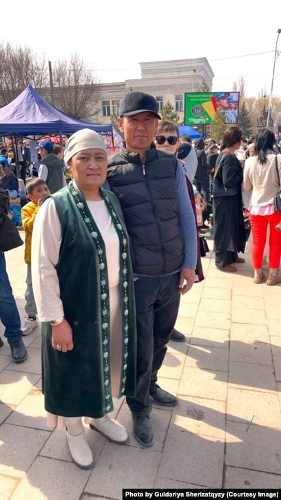 Жас орыс қыздарымен табиғи порно