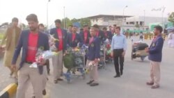 د افغانستان د معلولینو کرکټ لوبډله هېواد ته ډک لاس راغله