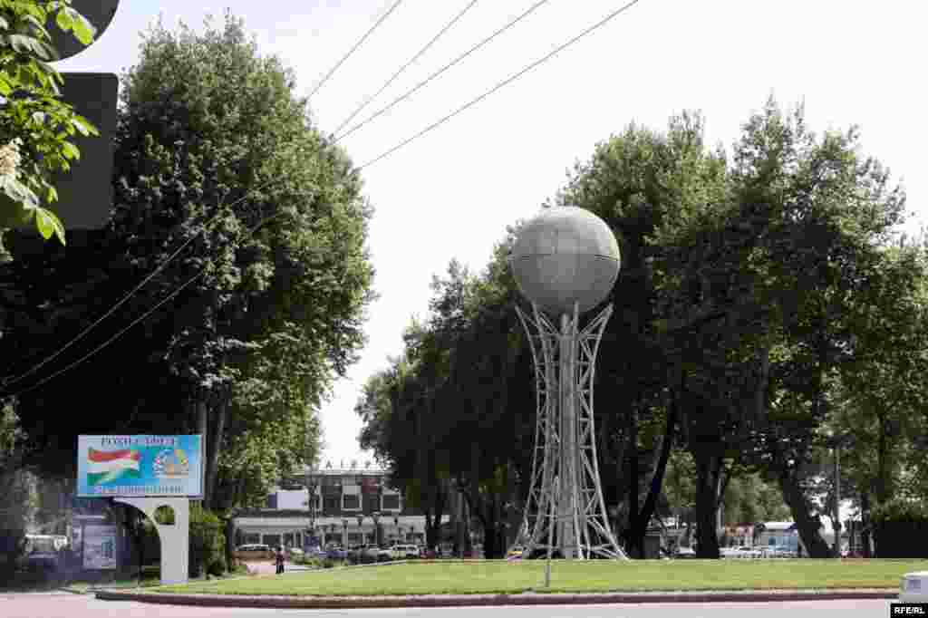 Бомпӯшиҳои рангини Душанбе #118