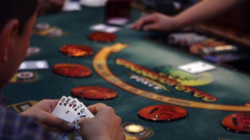 Казакстанда казинодо миллиондорду уттурган мамлекеттик кызматкерлер иштен алынды