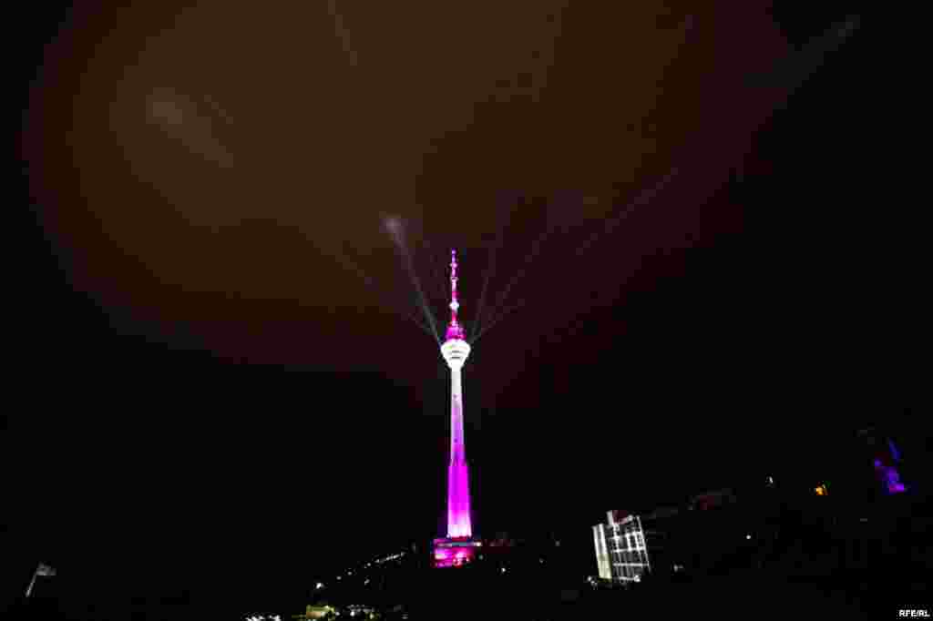 Yeni il üçün bəzənmiş Bakıdan fotolar #10