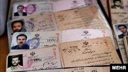 گزارش هاي منتشر شده در رسانه های نزديک به جناح اصولگرا، از اکثريت ۷۰ درصدی اصولگرايان در مجلس هشتم خبر می دهد. (عکس از فارس)