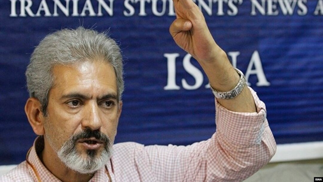 شهریار مشیری، مدیرعامل جدید سازمان منطقه آزاد قشم می‌گوید که اوج تخلفات اقتصادی مربوط به مدیریت دو دوره قبل این سازمان بوده است، دوره‌ای که رضا موسوی با حکم معاون احمدی‌نژاد به این سمت منصوب شد