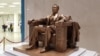 Статуя першага прэзыдэнта Казахстану Нурсултана Назарбаева ў музэі ў Астане