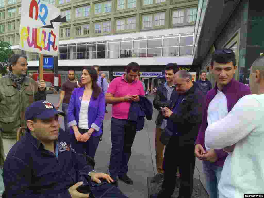 Berlin action for Erevan protestors
