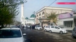 Ana dilində "Quran"a görə uzun növbələr yaranıb