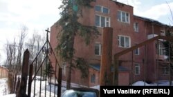 Тот самый корпус реабилитационного центра "Детство", Подмосковье. Пока что там находятся два отделения стационара, поликлиника и школа для детей.