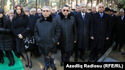Ramiz Mehdiyev akademik Cəlal Əliyevin dəfnində.
