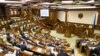 Parlamentul a modificat Codul Muncii, reglementând munca de la distanță