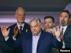 Orban gjatë konferencës për media, ku pranoi humbjen.