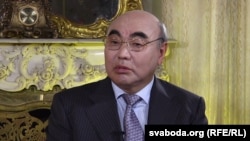 Аскар Акаев.